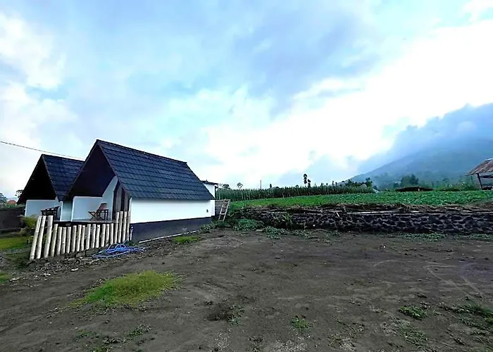 Belvilla Serene Paradise Batur Hot Spring Otel 4*